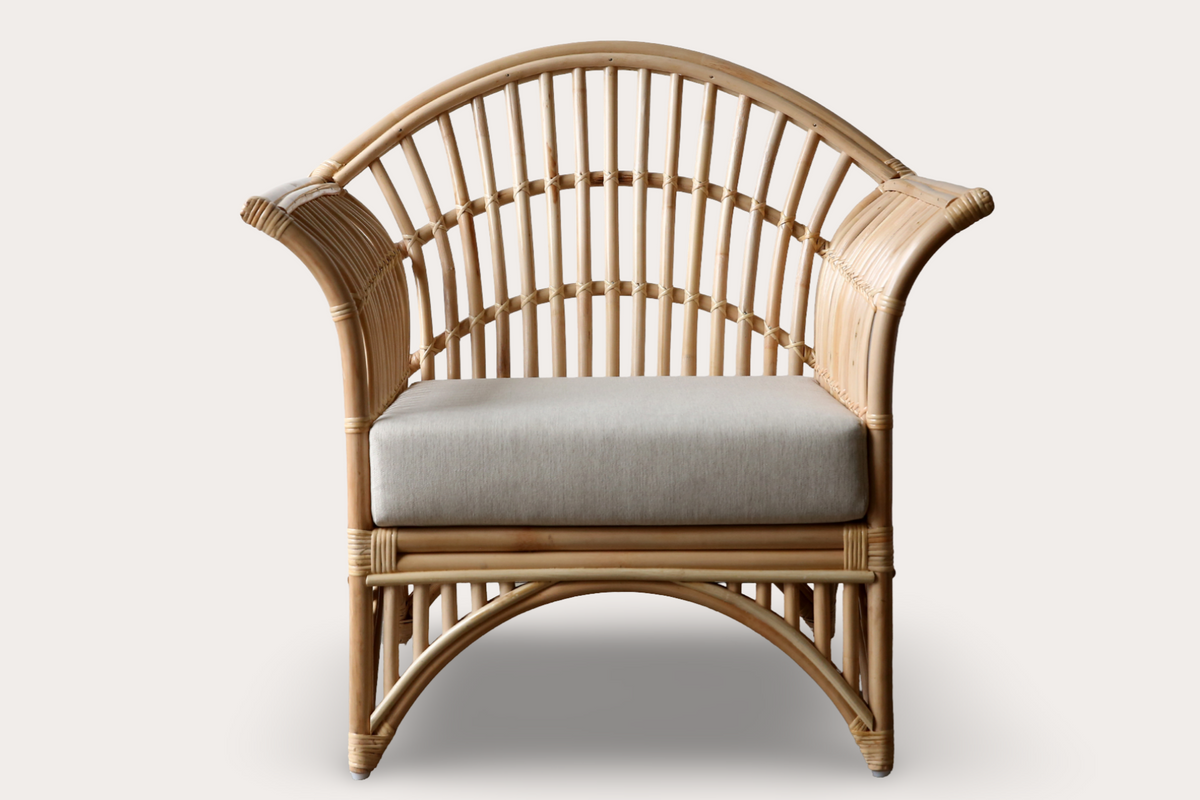 AW23 Armchair. Natural