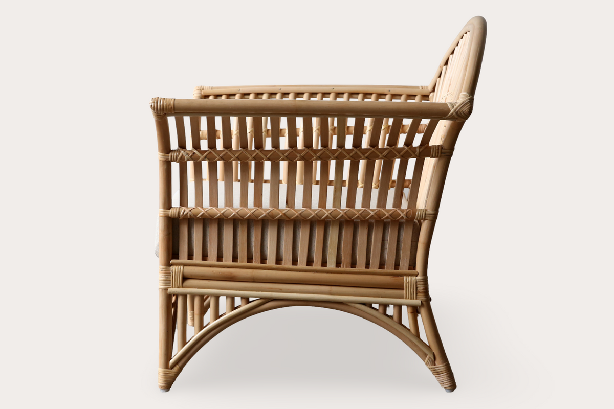 AW23 Armchair. Natural