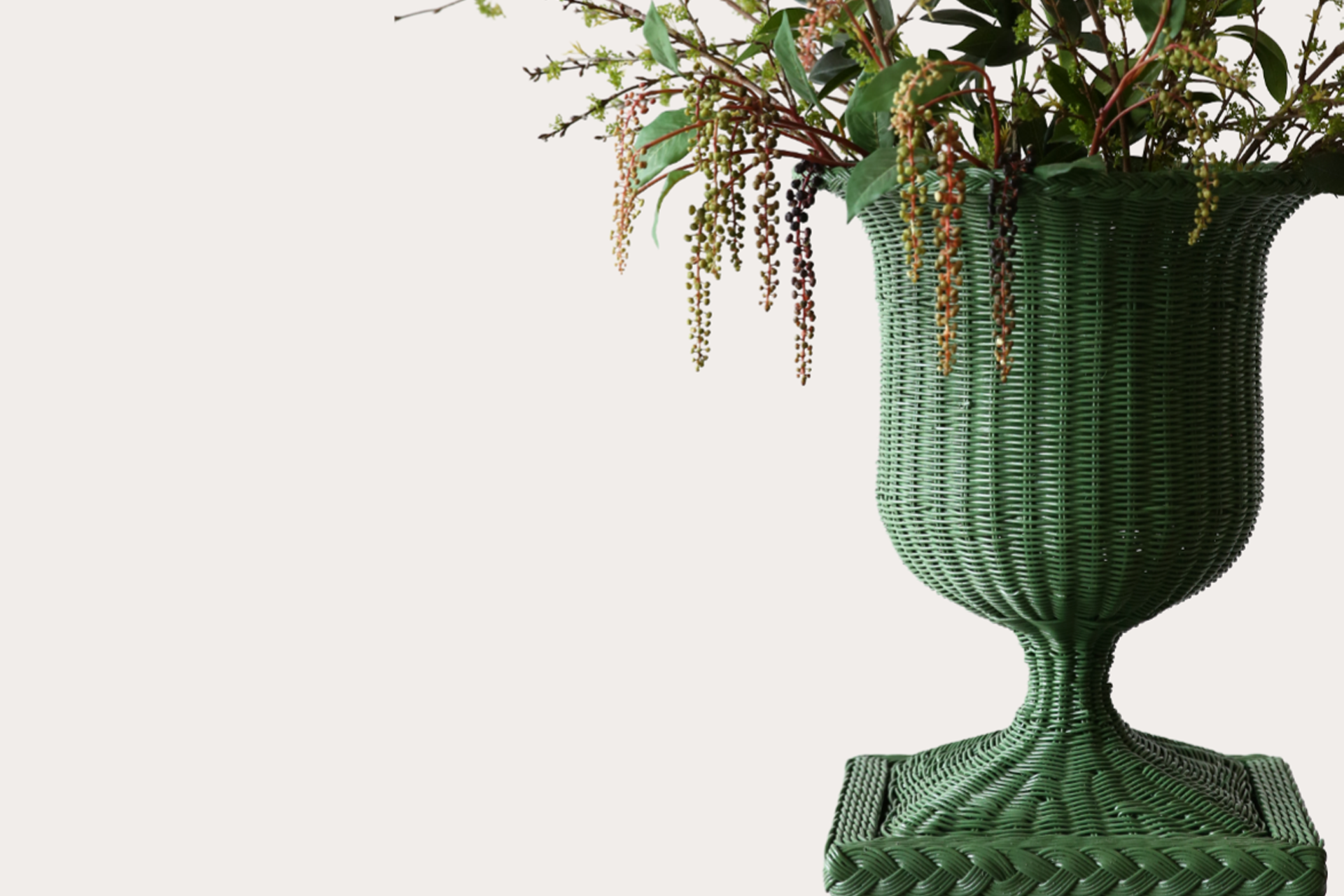 Arbour Pedestal with Urn – Antilles Green | Wicker & Rattan Decor