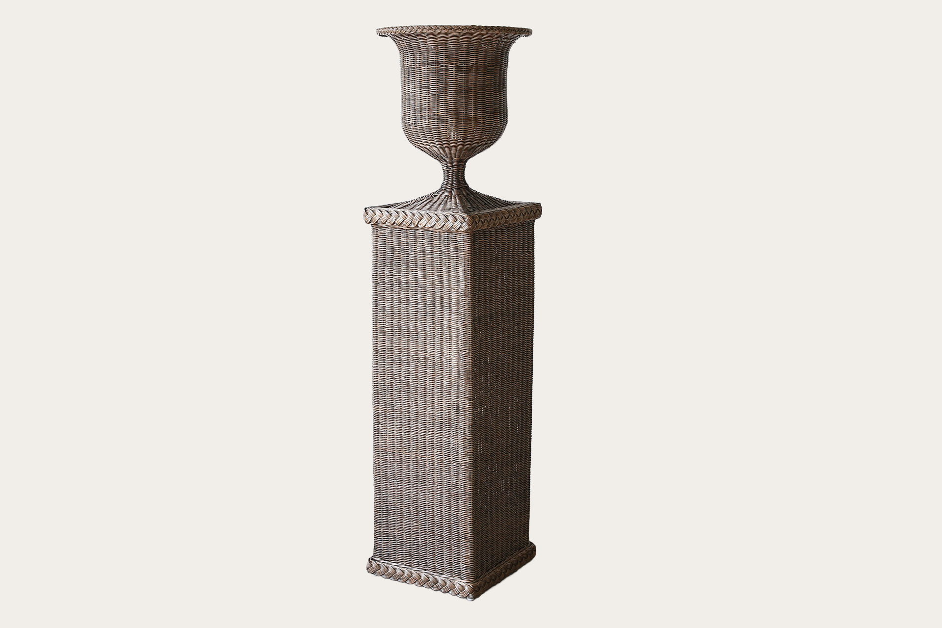 Arbour Pedestal with Urn – Brown | Wicker & Rattan Decor