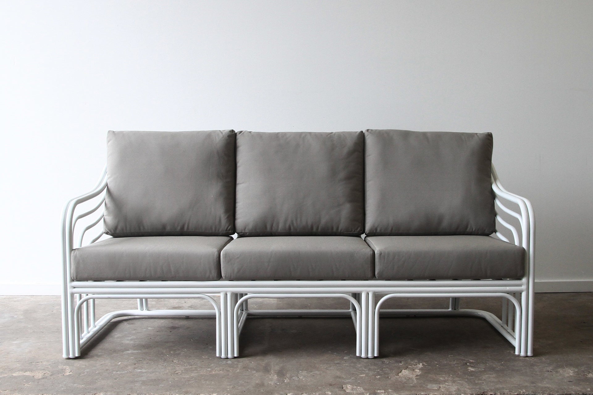 Belgravia Aluminium Outdoor 3 seater. White