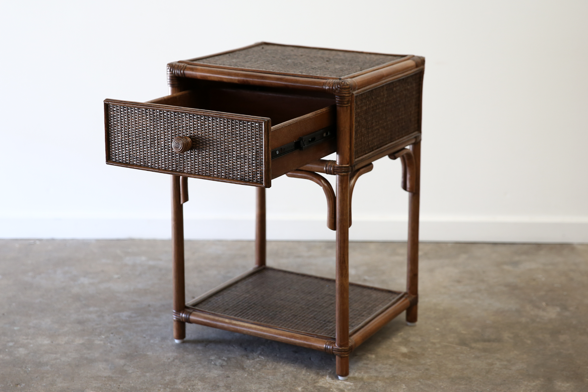 Biscayne 1 Drawer Bedside Table. Brown Wash