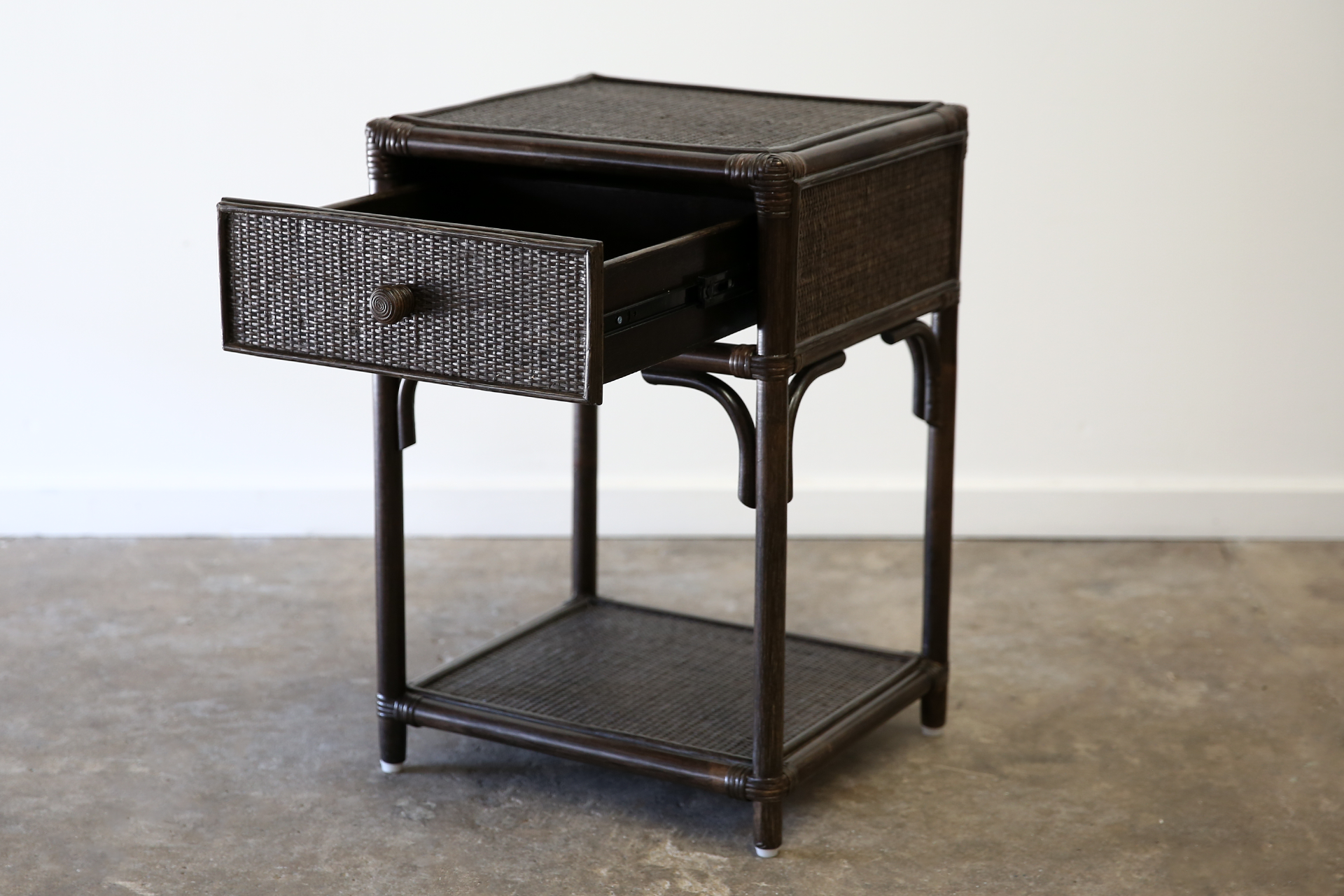Biscayne 1 Drawer Bedside Table. Tobacco