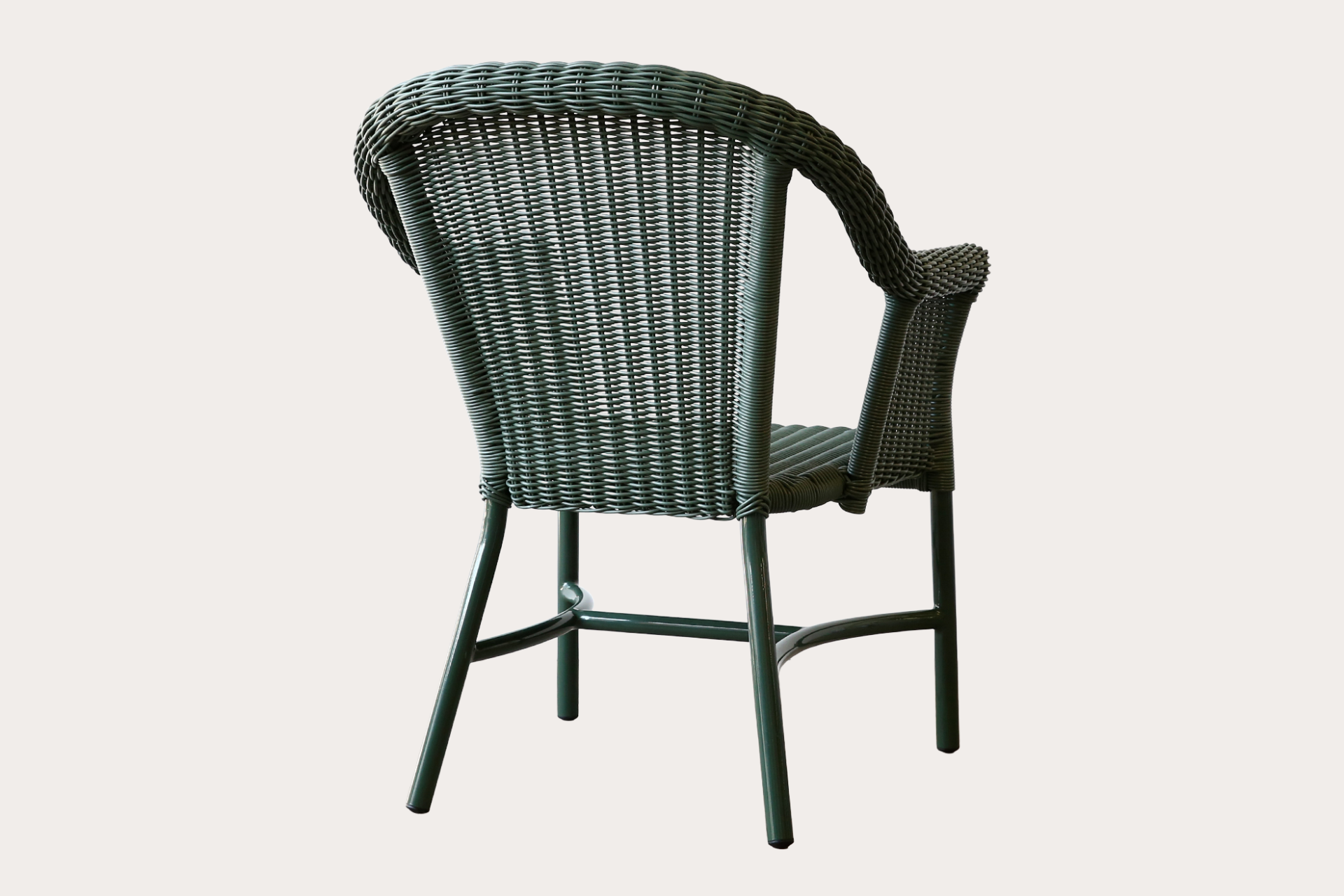 Cabana Outdoor Carver. Wilderness