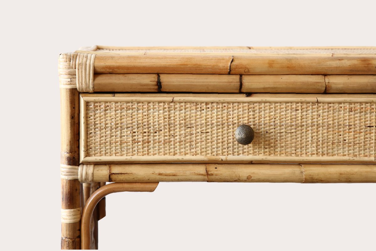 P55 Pelle Rattan Chippendale 2 drawer Console