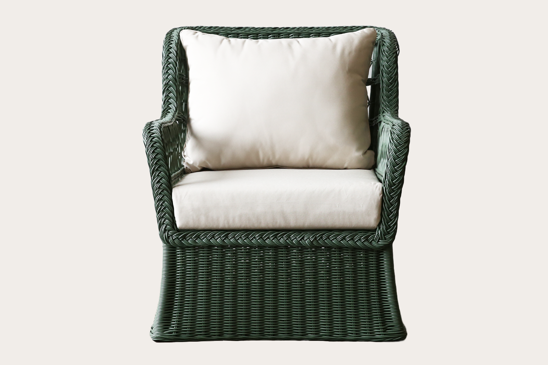 Cortile Outdoor Armchair. Wilderness