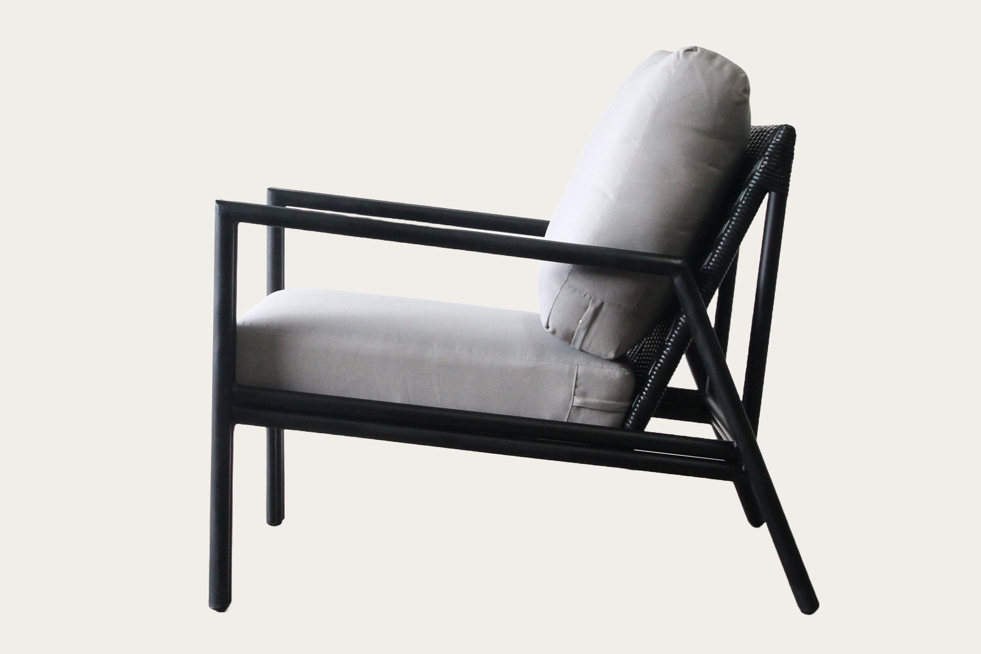El Modernista Outdoor Armchair