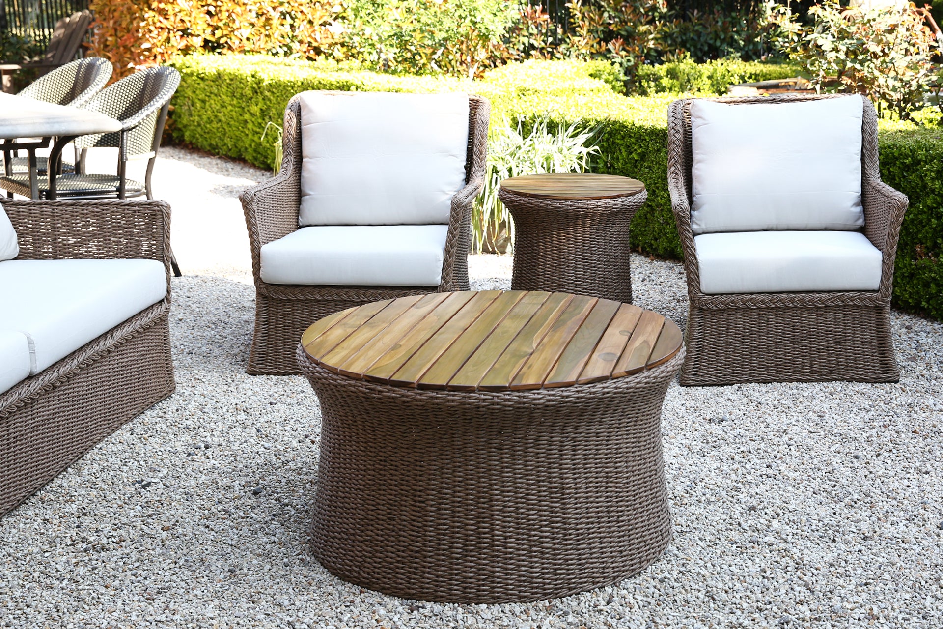 La Quinta Outdoor Coffee Table. Teak Top