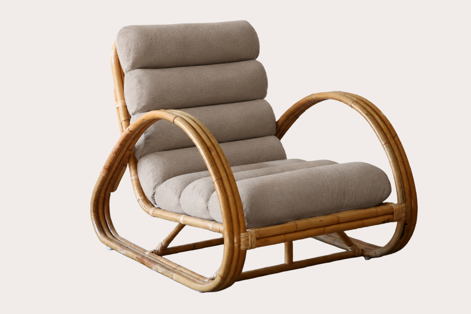 Mezzaluna Armchair
