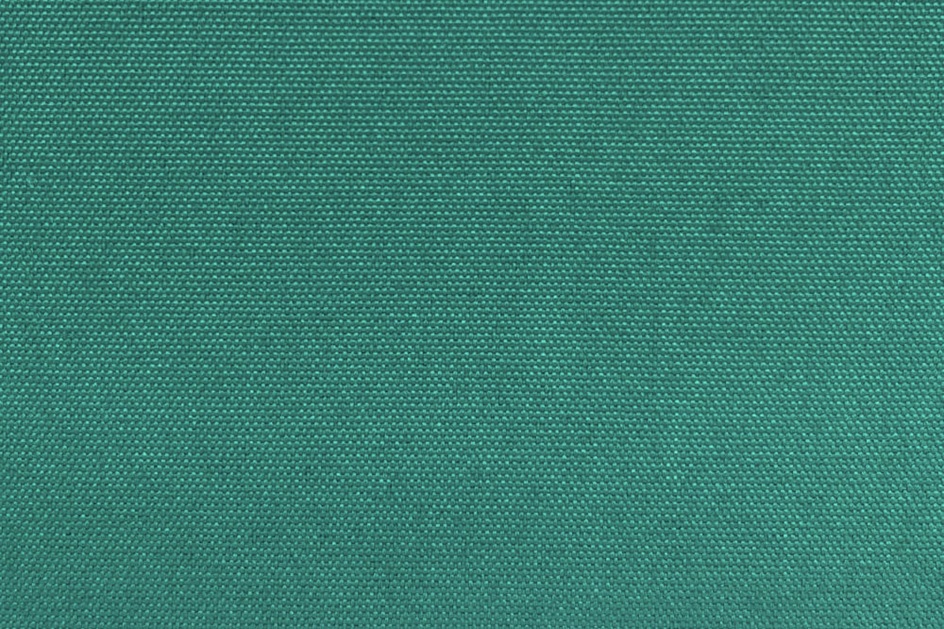 KK04386-022 Plain Peacock