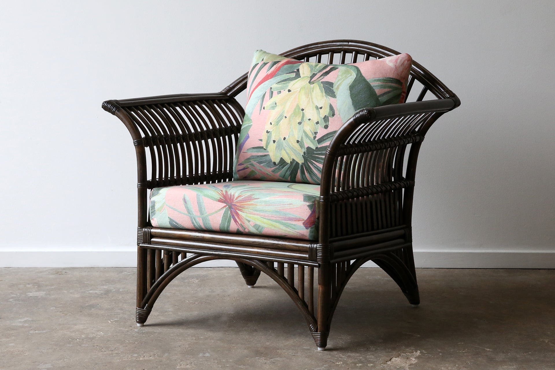 AW23 Armchair. Tobacco