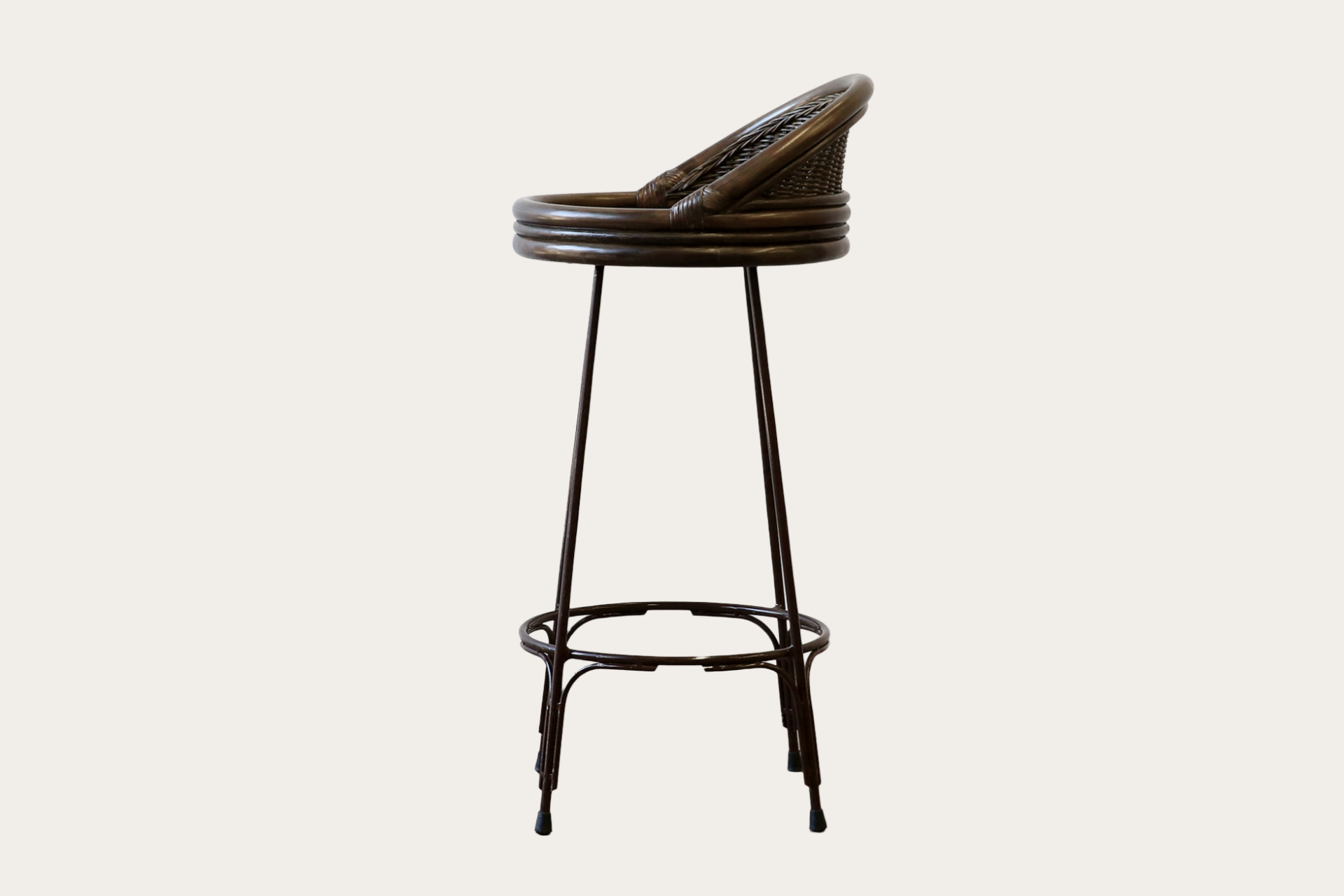 Sake Saddle Barstool