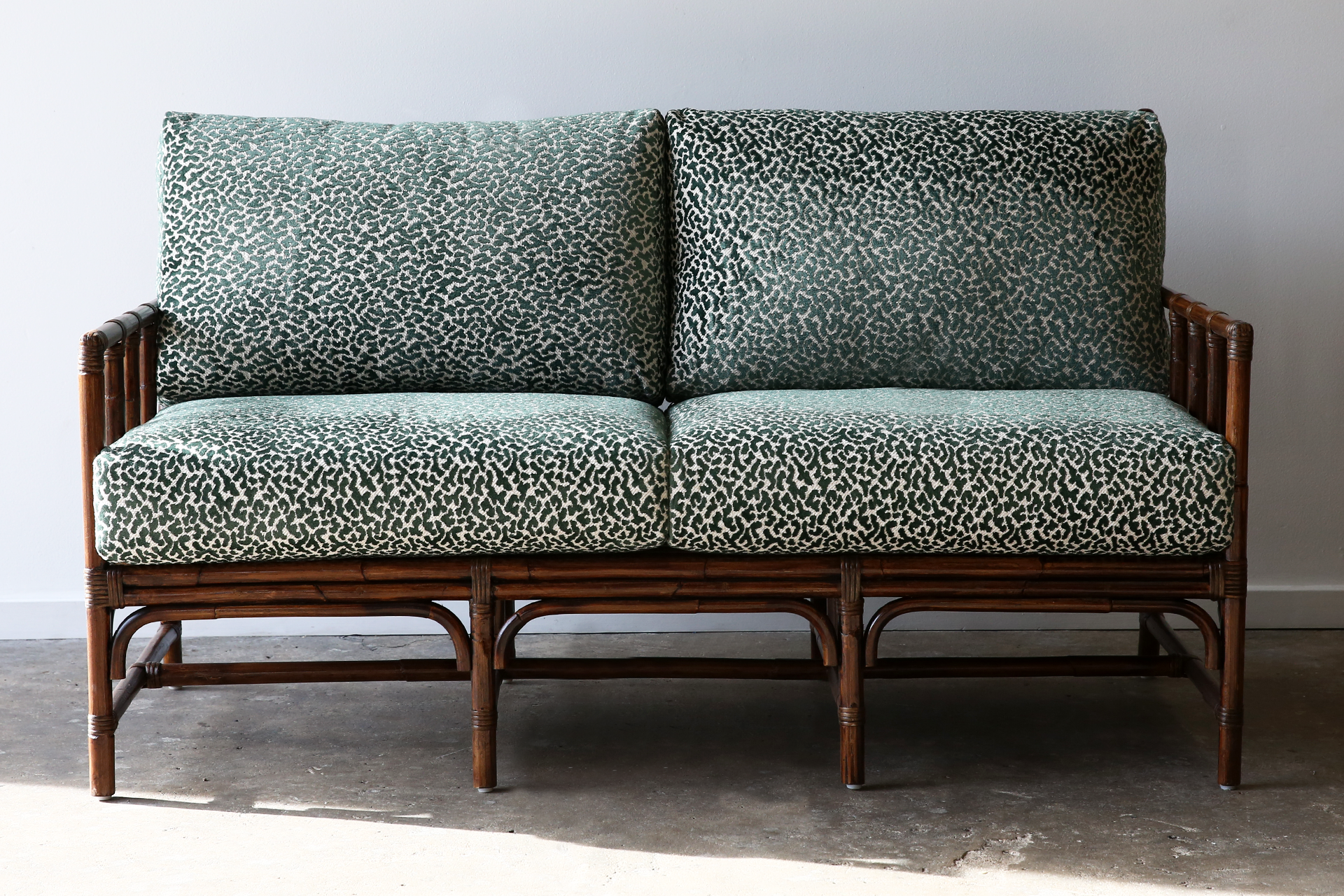 San Carlos 2.5 Seater (one left)