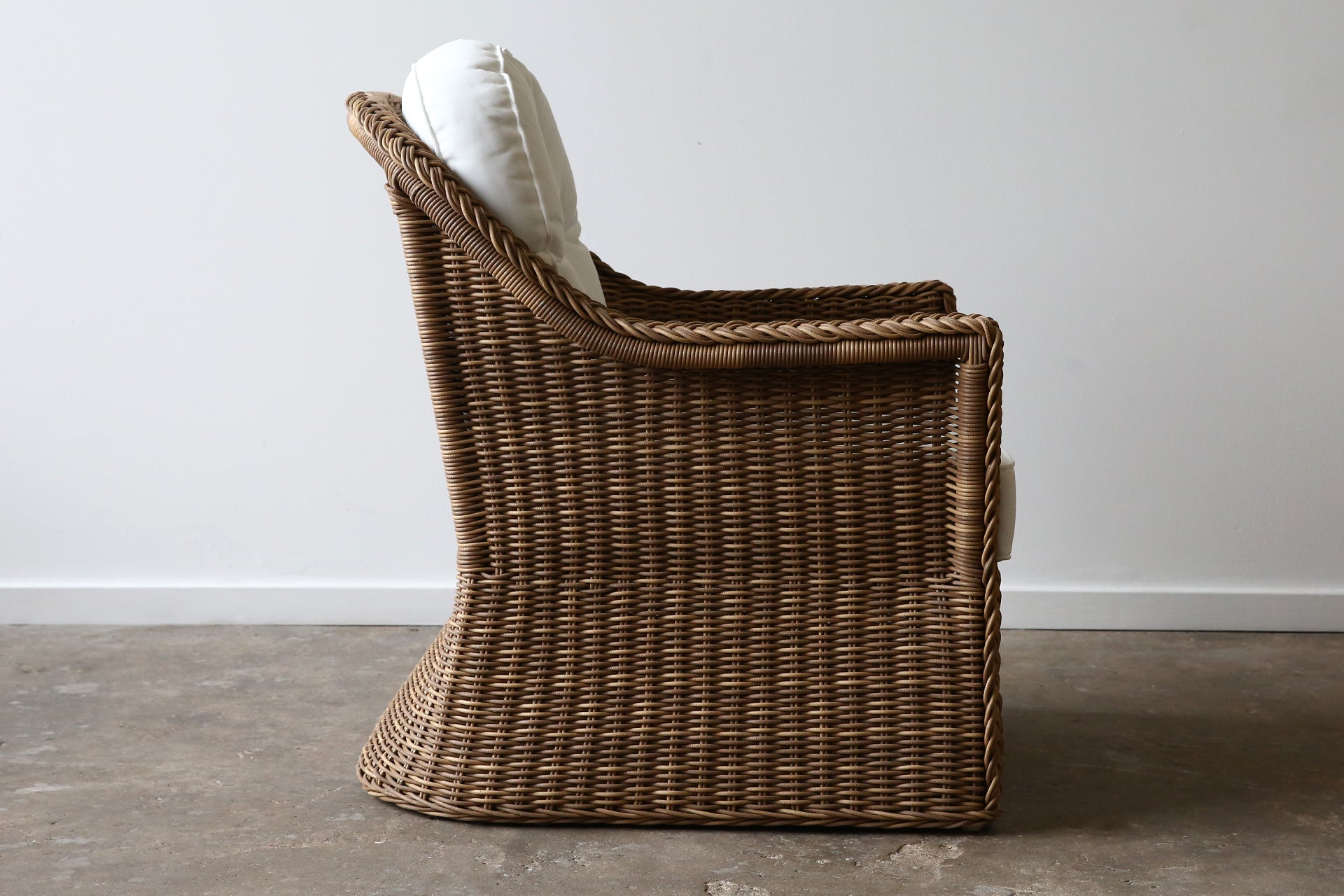 Loggia Outdoor Armchair