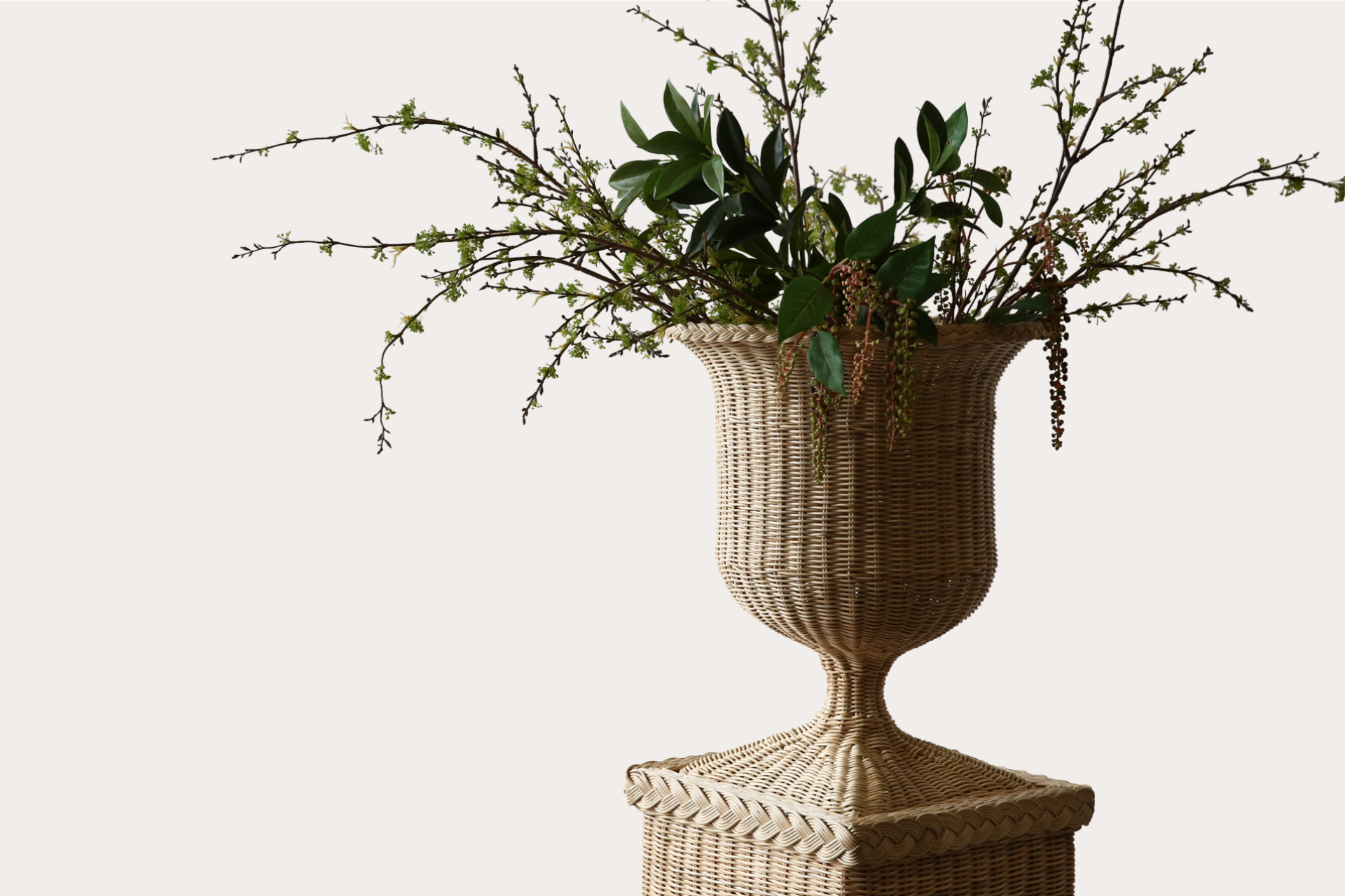 Woven Wicker Vase in Natural Wicker