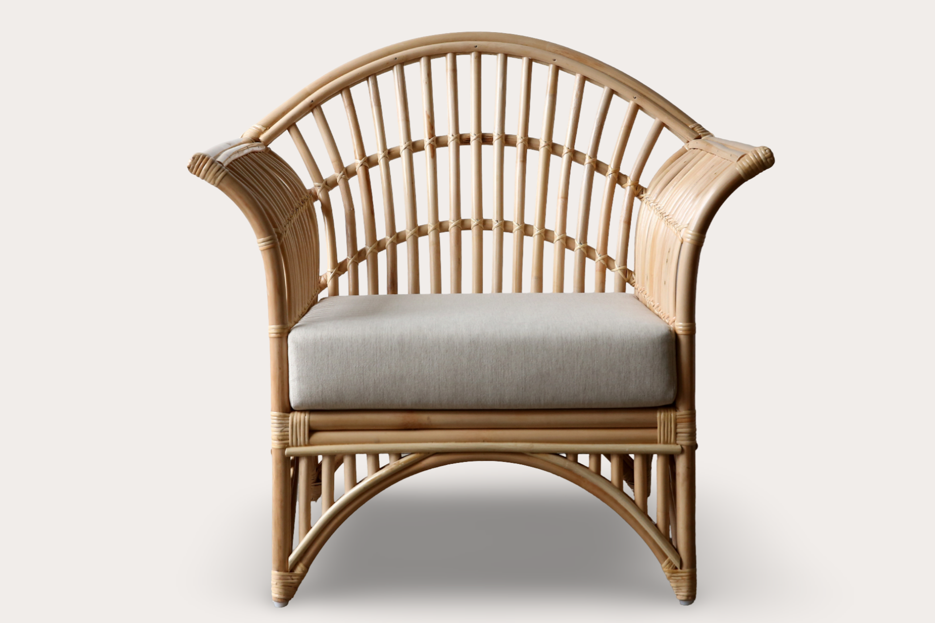 AW23 Armchair. Natural