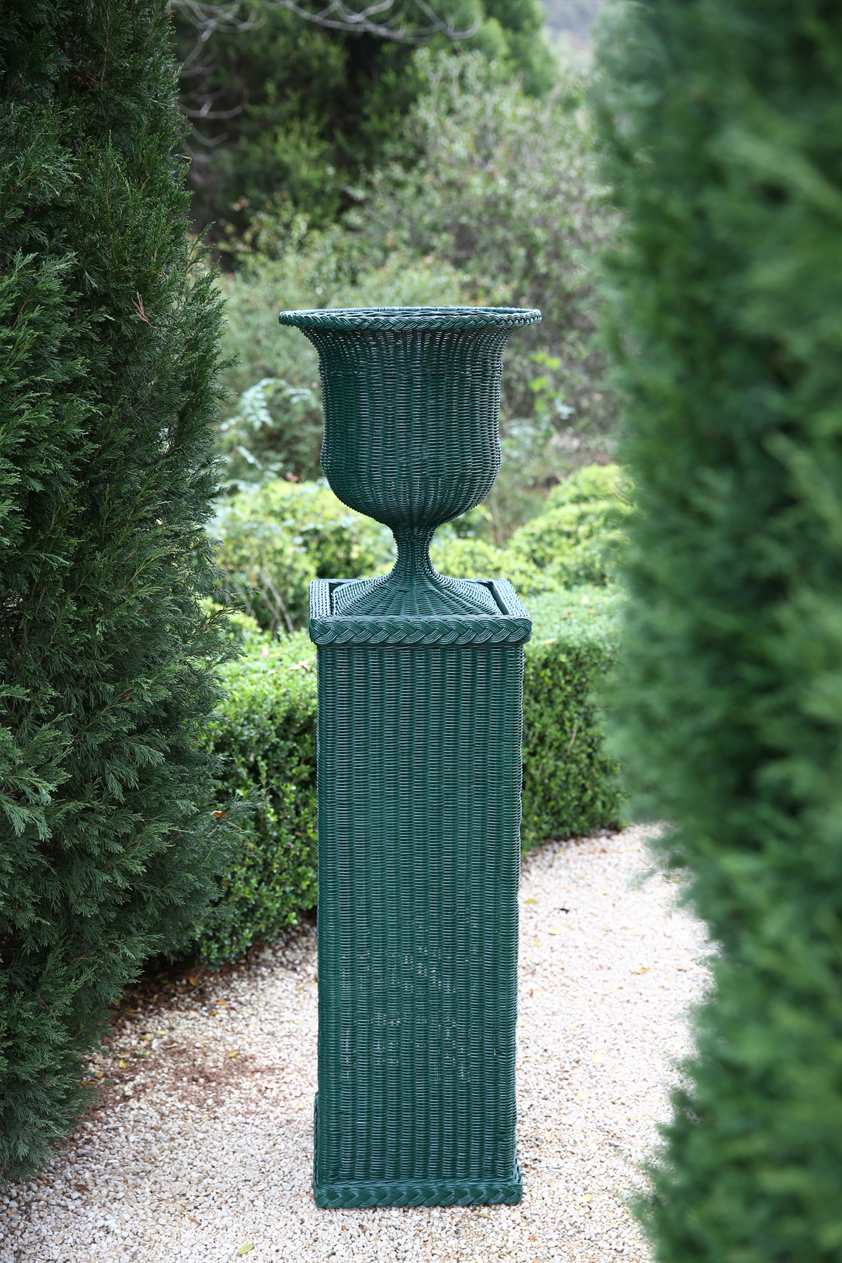 Arbour Pedestal with Urn. Norfolk Green Dulux