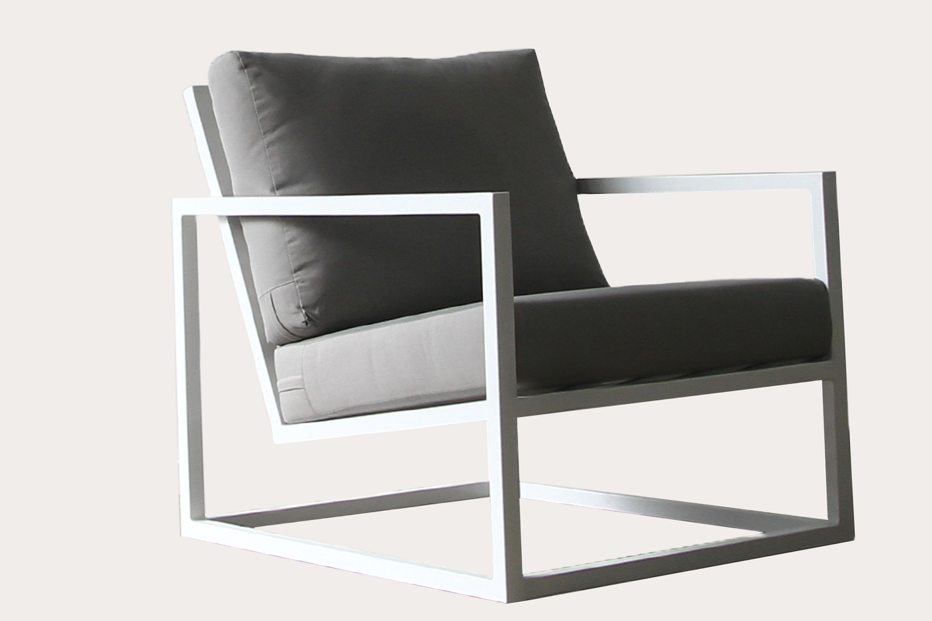 TR193 Outdoor Armchair