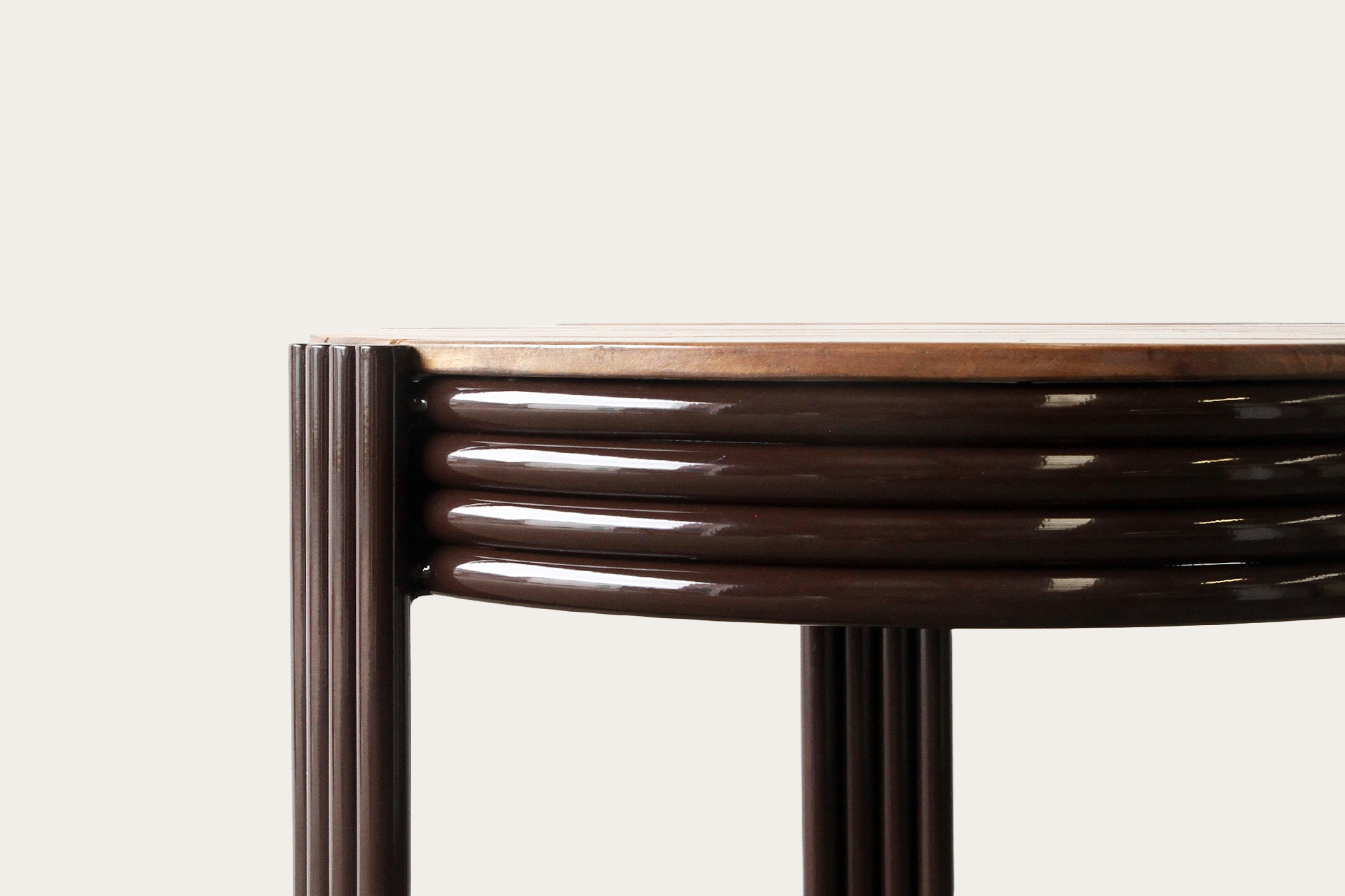 Pretzel Outdoor Side Table