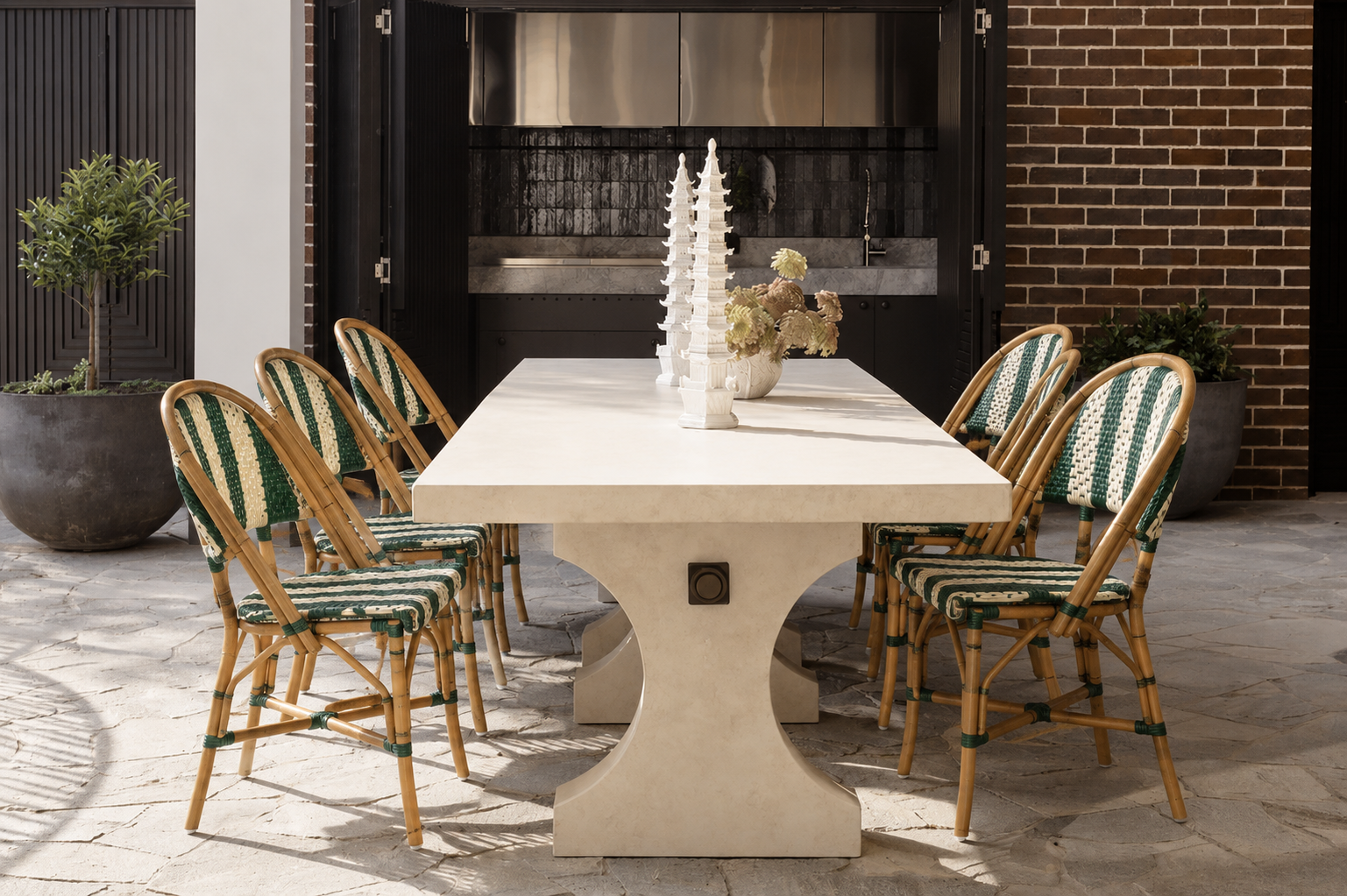 Side Walk Chair - Paw Paw & Ringlet