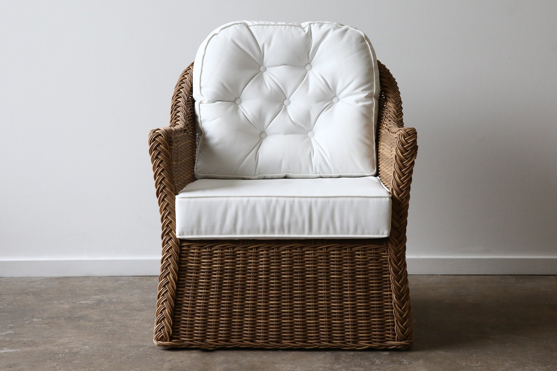 Loggia Outdoor Armchair