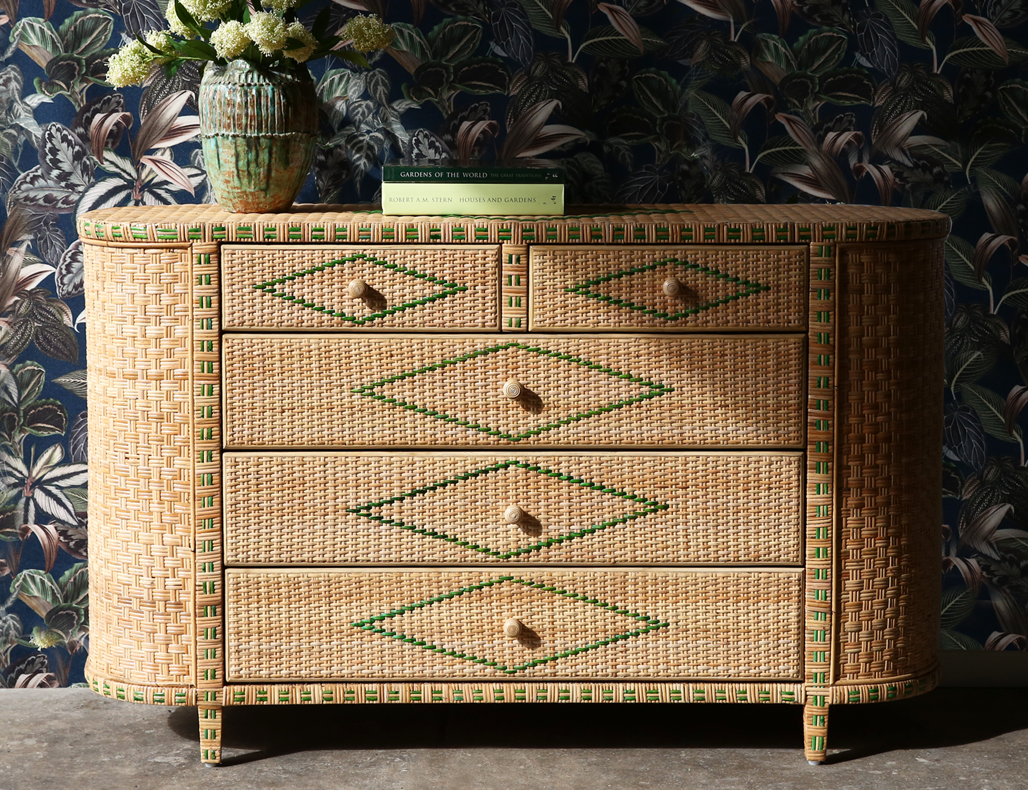 Larino 5 drawer chest