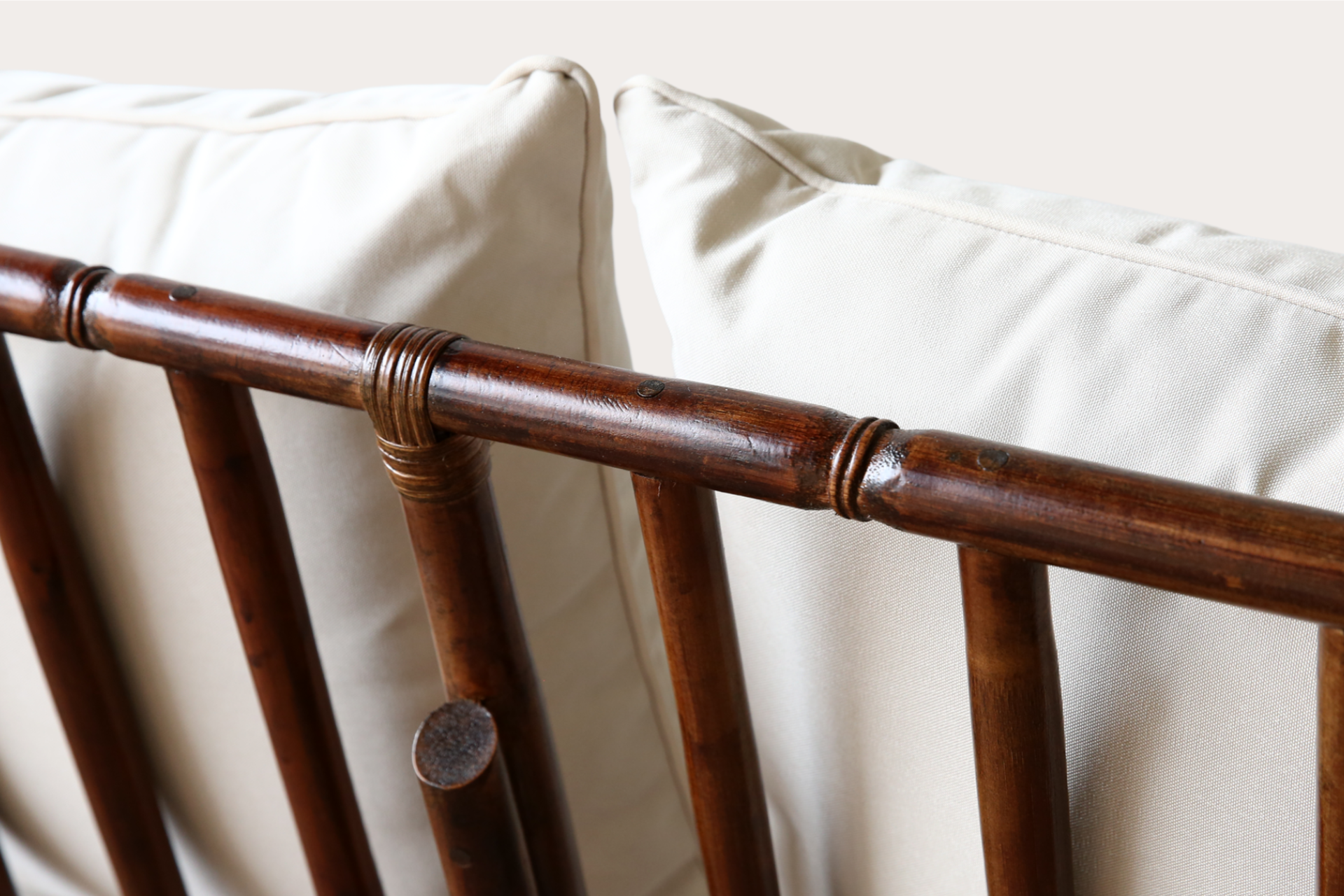 SPECIAL San Carlos Sofa / Brown.